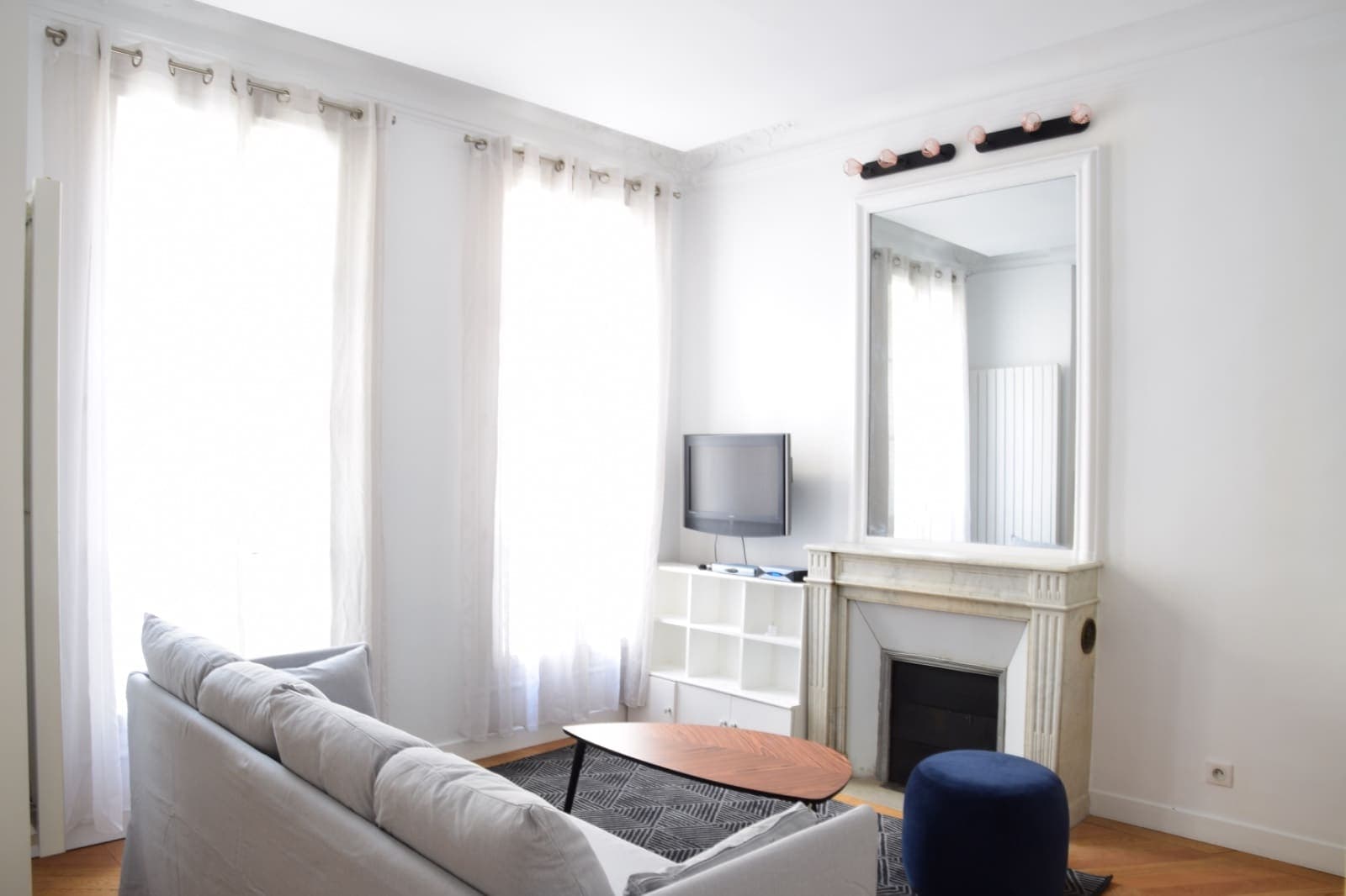 2 Pièces Champs Elysées