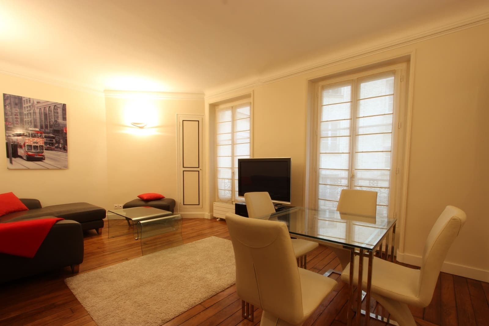 2 Pièces Rue de la Pompe